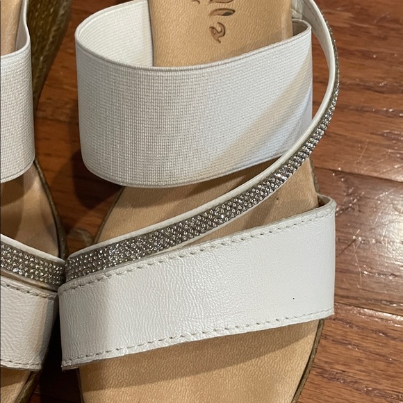 MARELLA White and Silver Women's Sandals size 7 - Picture 2 of 6